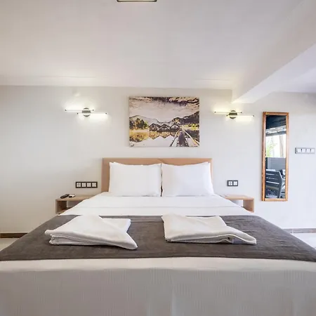 Select Cunda - Sea View With Private Veranda In Cunda Island 度假居 *
