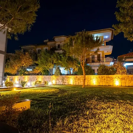 Select Cunda - Sea View With Private Veranda In Cunda Island