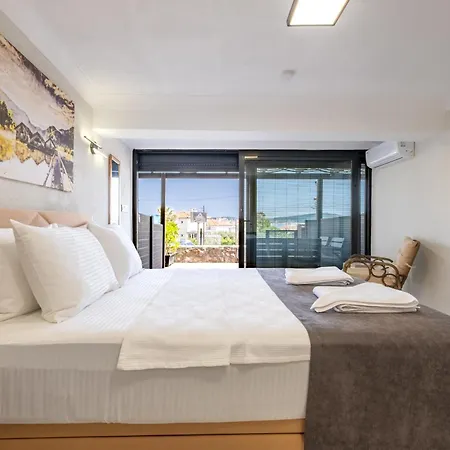 Select Cunda - Sea View With Private Veranda In Cunda Island