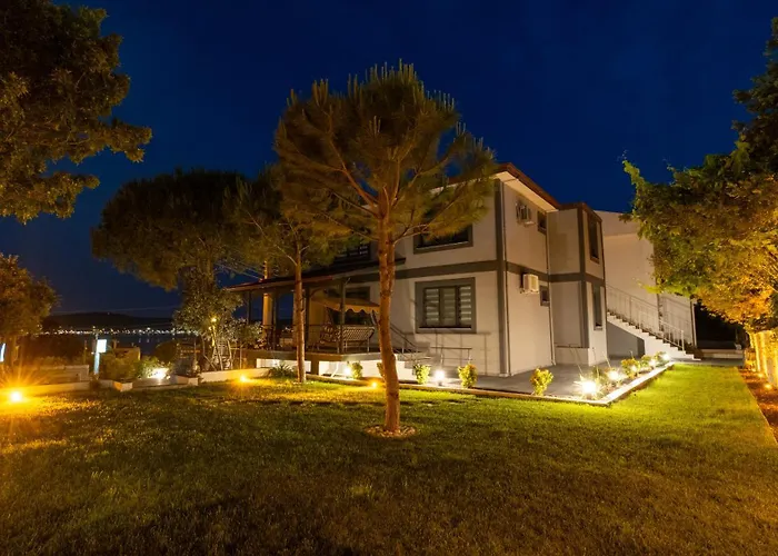 펜션 Select Cunda - Sea View With Private Veranda In Cunda Island *