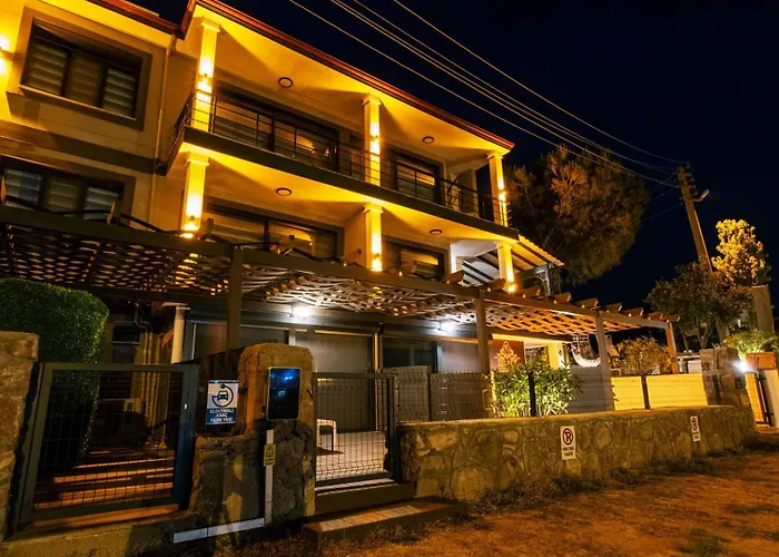 펜션 Select Cunda - Sea View With Private Veranda In Cunda Island Ayvalı