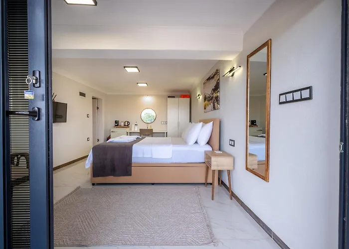 Select Cunda - Sea View With Private Veranda In Cunda Island 펜션 *